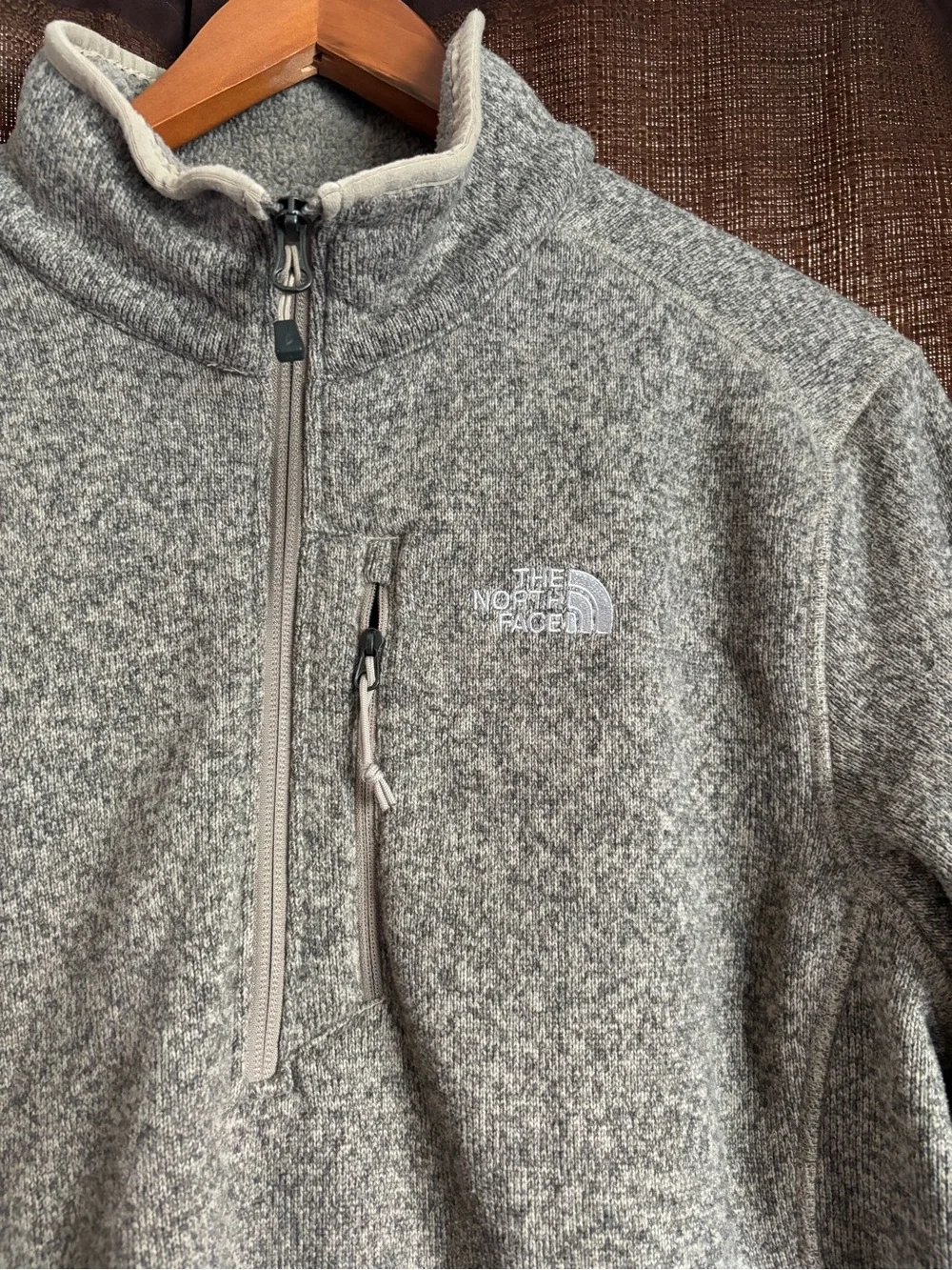 The North Face Men's Taupe/Brown Half-Zip Fleece Pullover